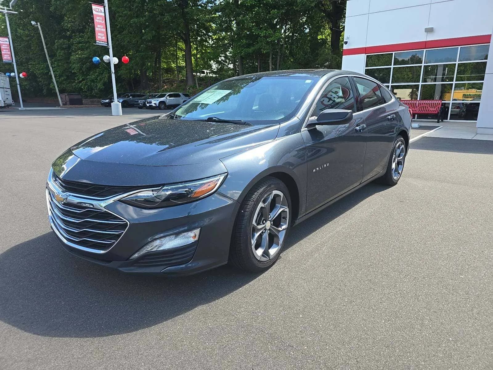 Chevrolet Malibu 2021 – komfortowy sedan z USA, oferta importowa VEHIX bez ukrytych kosztów